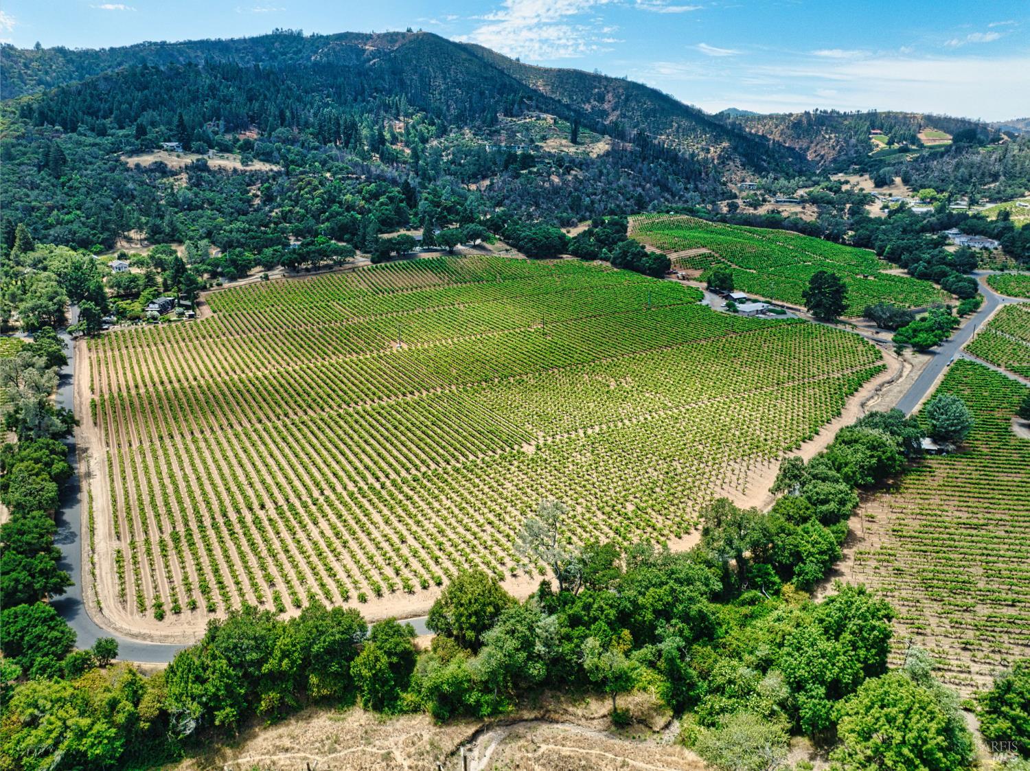 Detail Gallery Image 9 of 20 For 7874 West Dry Creek Rd, Healdsburg,  CA 95448 - – Beds | – Baths