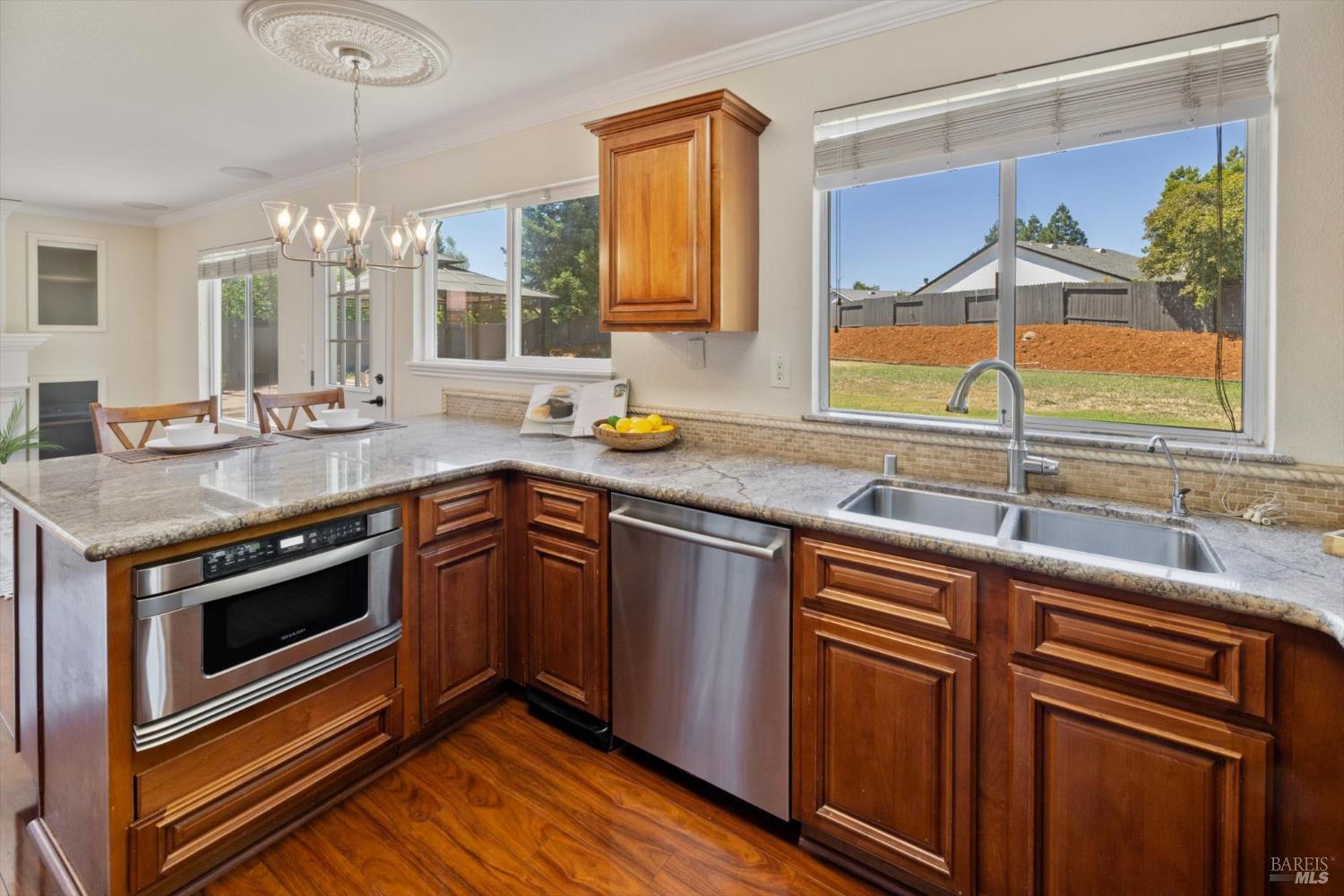 Detail Gallery Image 22 of 78 For 1013 Flint Ct, Vacaville,  CA 95687 - 4 Beds | 3 Baths