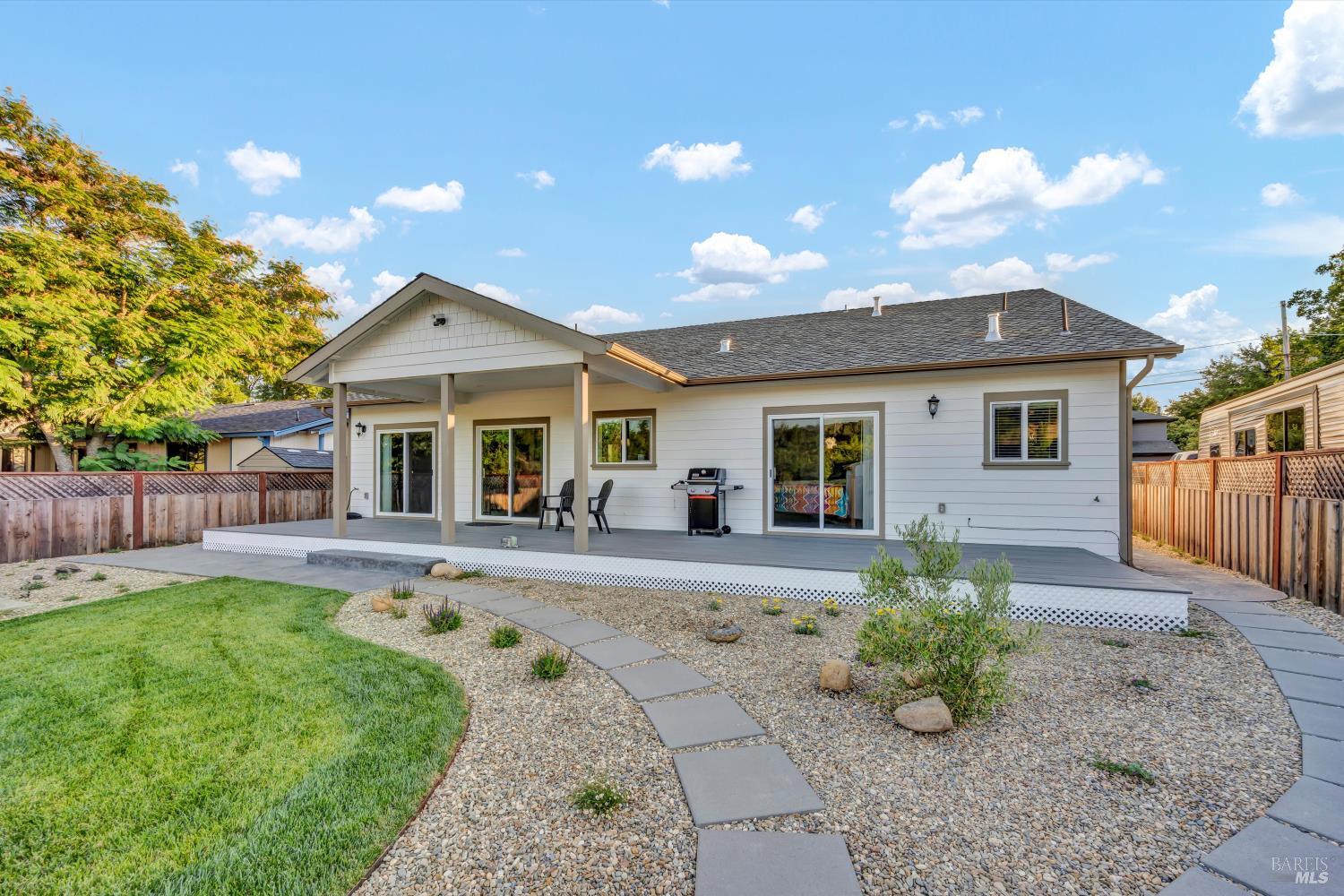 Detail Gallery Image 17 of 41 For Address Is Not Disclosed, Hidden Valley Lake,  CA 95467 - 3 Beds | 2 Baths