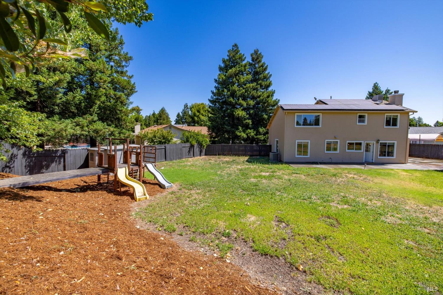 Detail Gallery Image 62 of 78 For 1013 Flint Ct, Vacaville,  CA 95687 - 4 Beds | 3 Baths