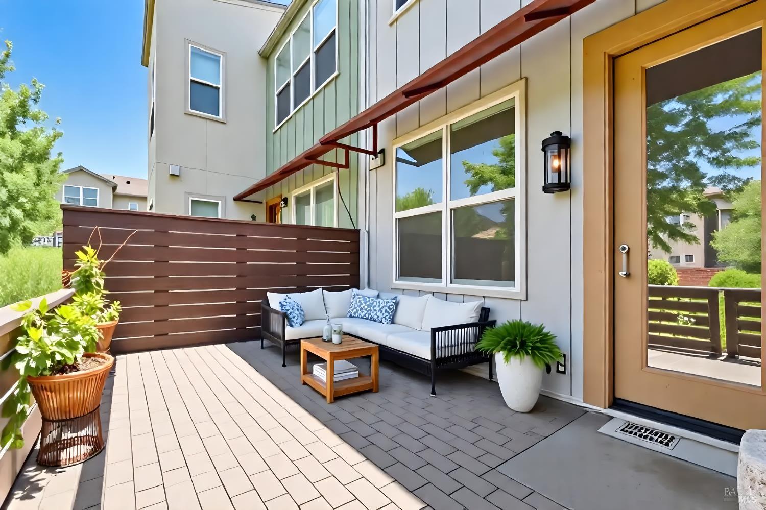 Detail Gallery Image 7 of 7 For 434 Blythewood Pl, Santa Rosa,  CA 95407 - 4 Beds | 2/1 Baths
