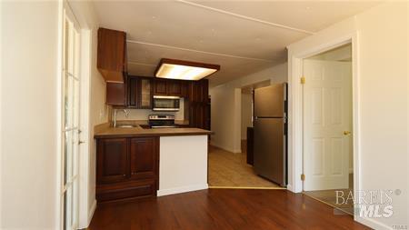Detail Gallery Image 11 of 28 For 3325 12th St, Clearlake,  CA 95422 - 3 Beds | 2 Baths
