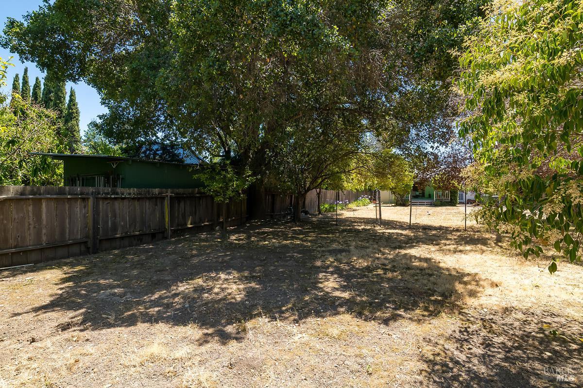 Detail Gallery Image 13 of 15 For 1216 Vallejo Ave, Novato,  CA 94945 - 2 Beds | 1 Baths