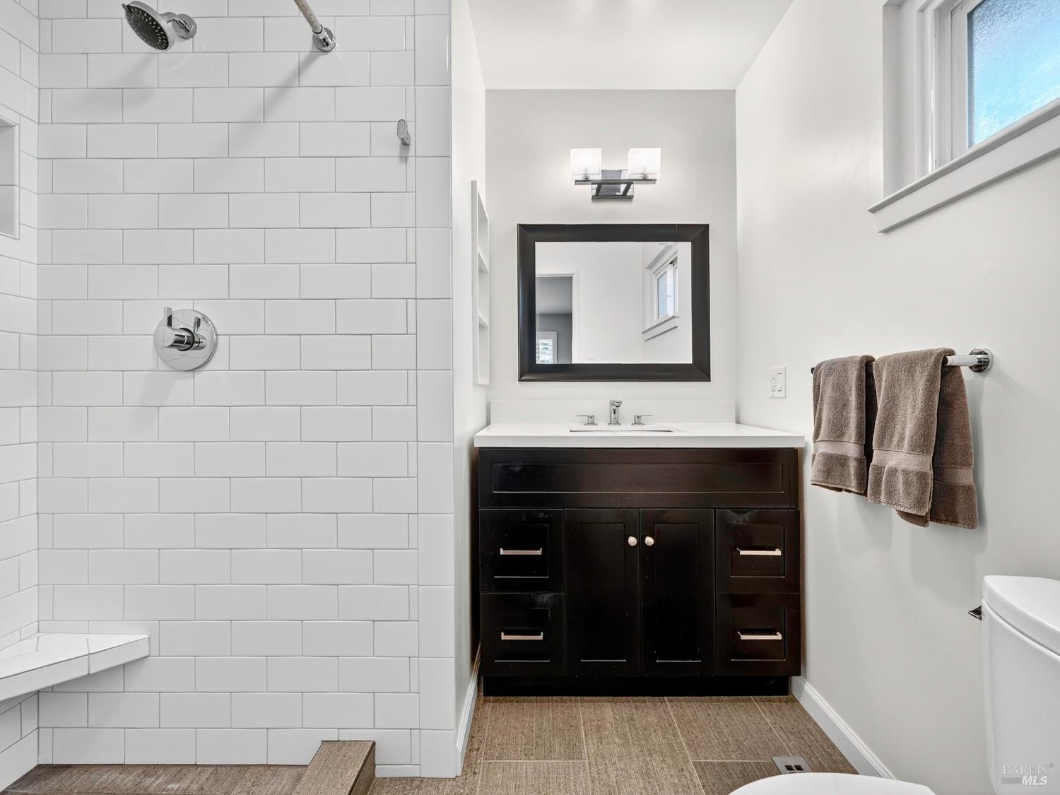 Detail Gallery Image 20 of 50 For 1215 Moss Rock Ct, Santa Rosa,  CA 95404 - 3 Beds | 2 Baths