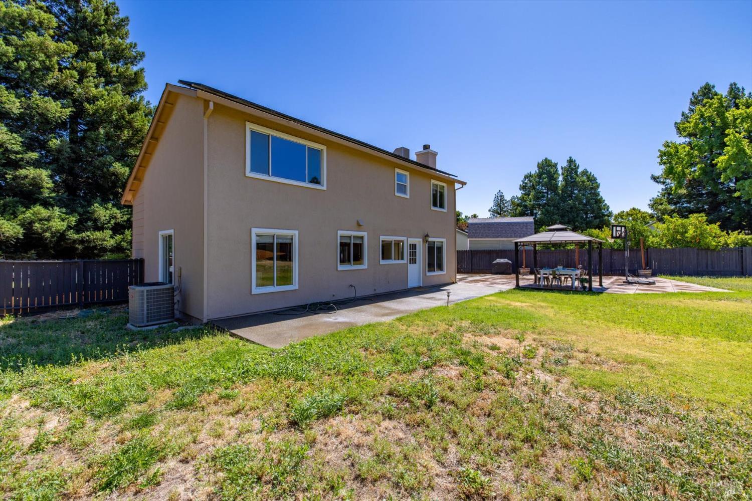 Detail Gallery Image 47 of 78 For 1013 Flint Ct, Vacaville,  CA 95687 - 4 Beds | 3 Baths