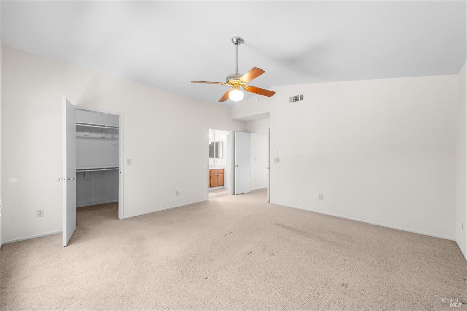 Detail Gallery Image 29 of 49 For 243 Colby Dr, Vacaville,  CA 95687 - 3 Beds | 2/1 Baths