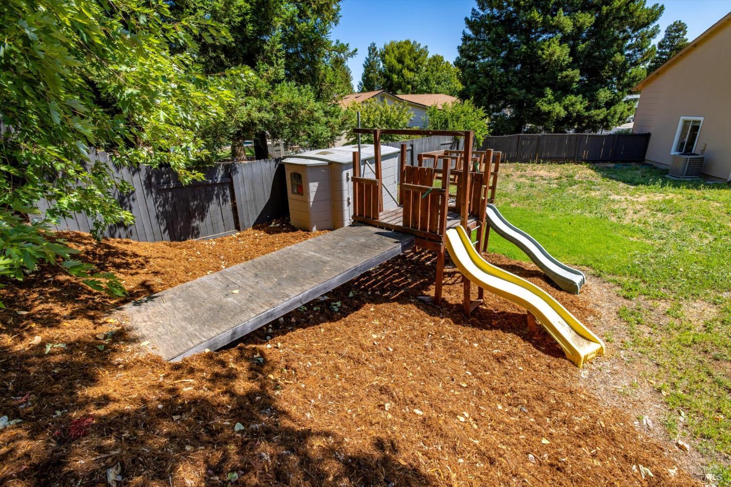 Detail Gallery Image 63 of 78 For 1013 Flint Ct, Vacaville,  CA 95687 - 4 Beds | 3 Baths