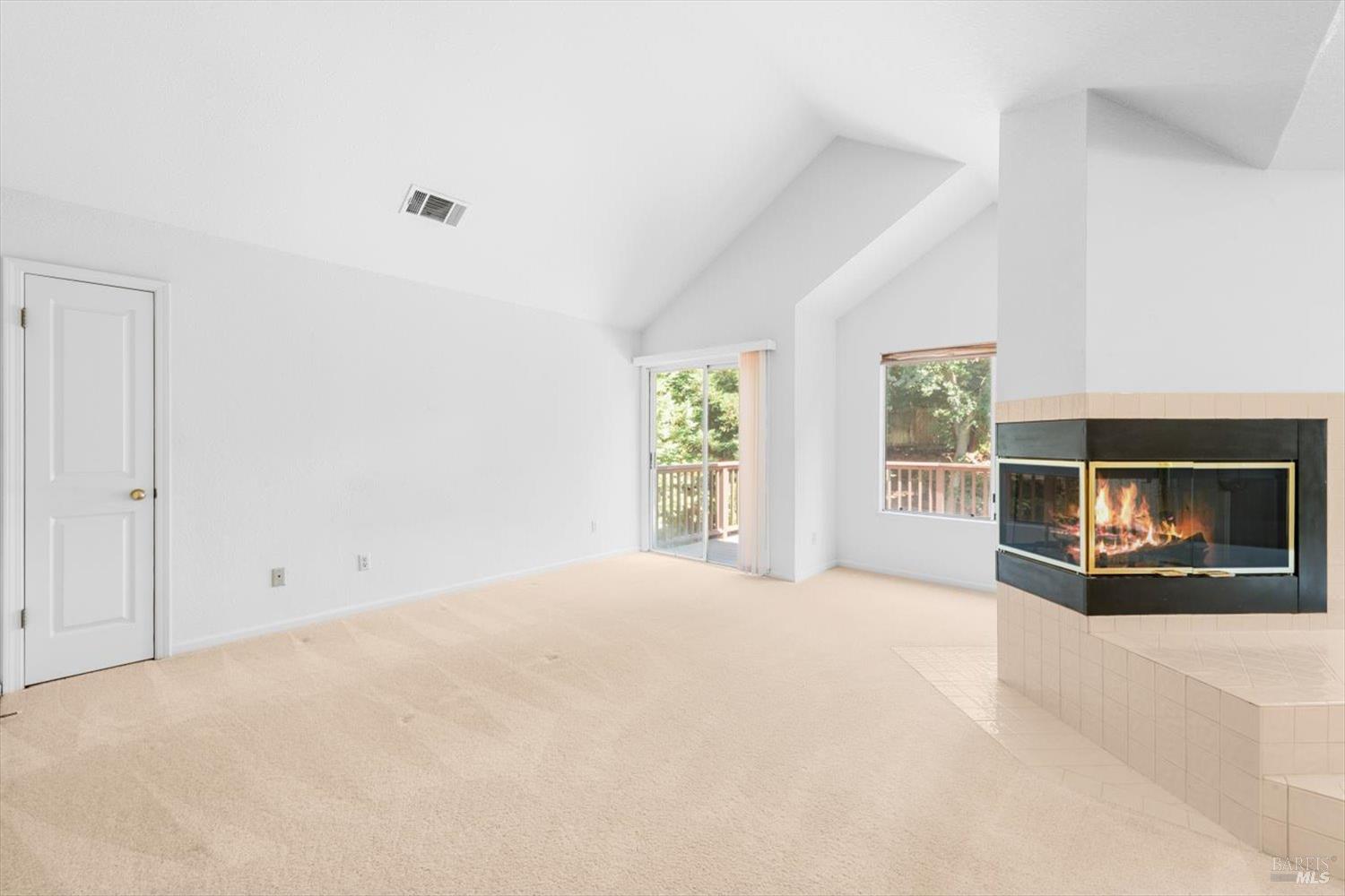 Detail Gallery Image 39 of 82 For 2136 Lakewood Dr, Fairfield,  CA 94534 - 4 Beds | 2/1 Baths