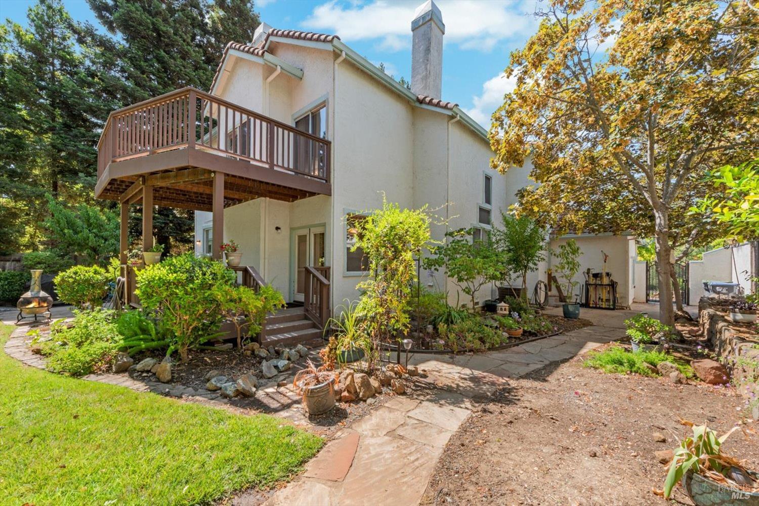 Detail Gallery Image 52 of 82 For 2136 Lakewood Dr, Fairfield,  CA 94534 - 4 Beds | 2/1 Baths