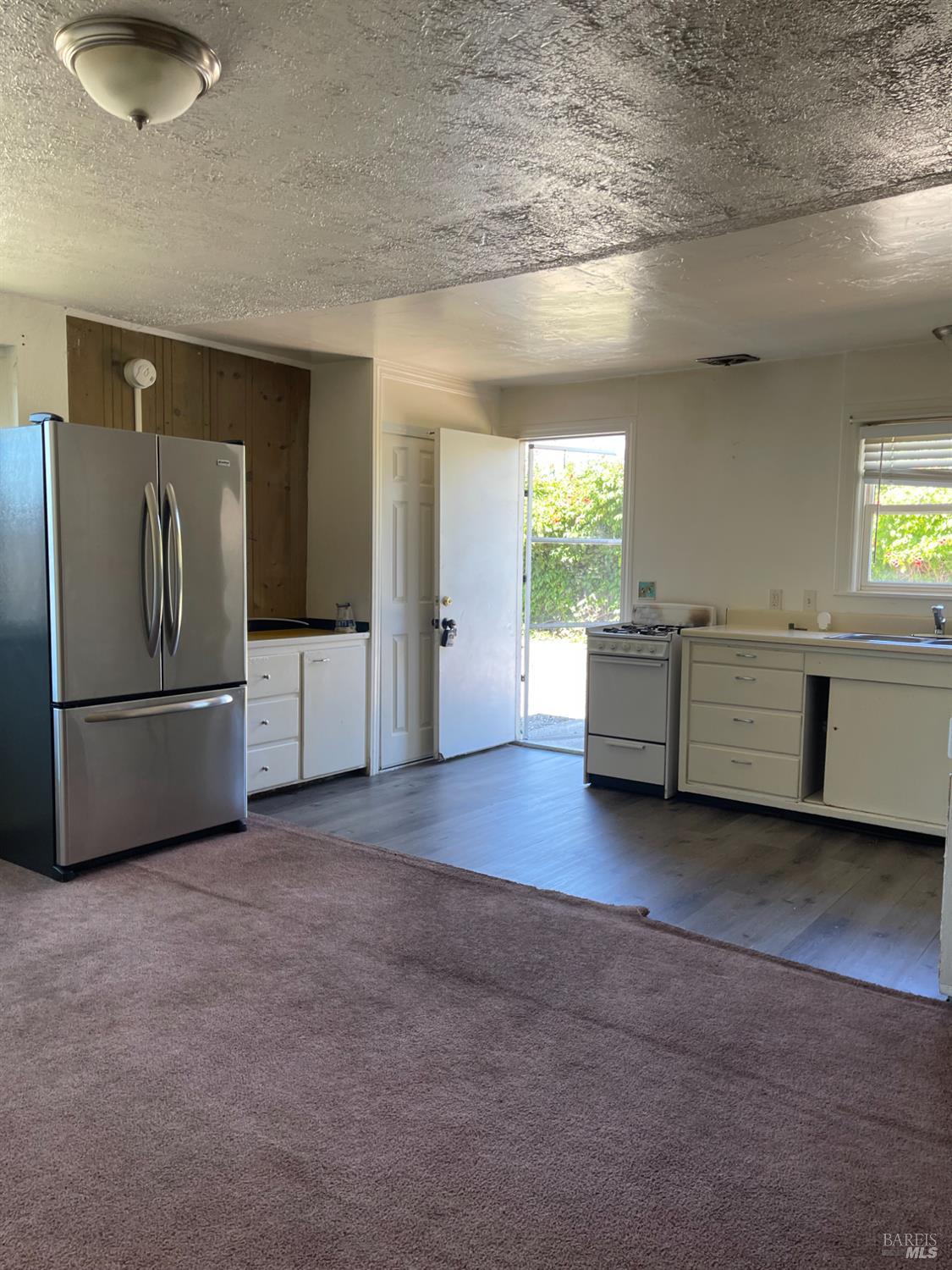 Detail Gallery Image 14 of 21 For 1541 Menlo Ave, Napa,  CA 94558 - – Beds | – Baths