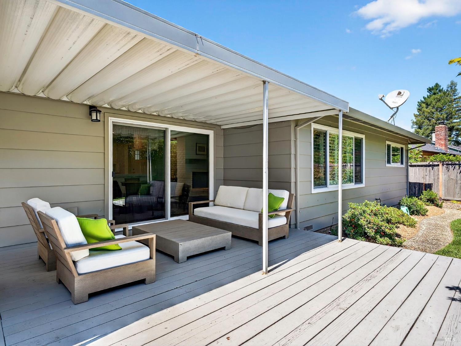 Detail Gallery Image 33 of 50 For 1215 Moss Rock Ct, Santa Rosa,  CA 95404 - 3 Beds | 2 Baths