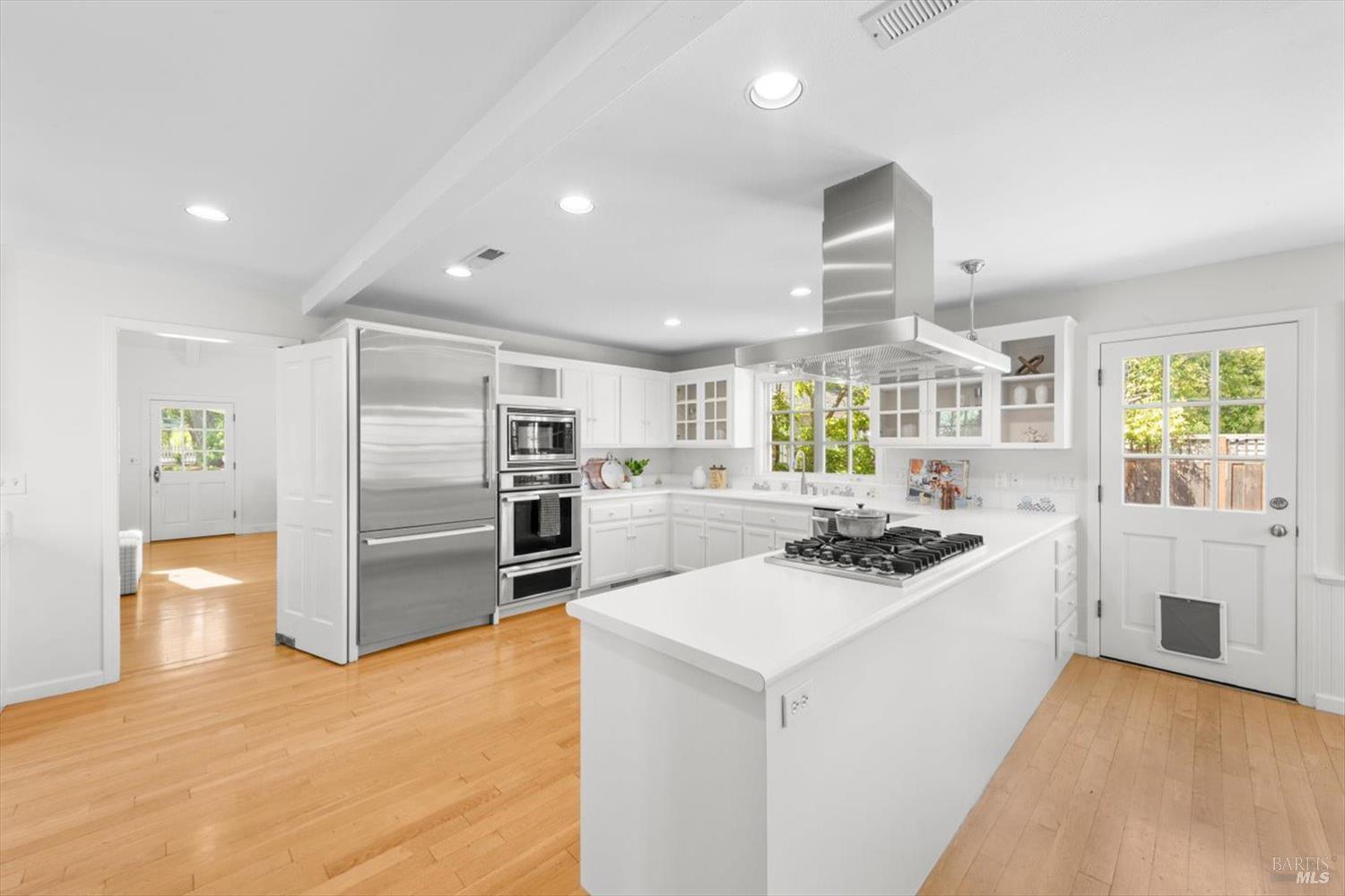 Detail Gallery Image 18 of 47 For 1881 Madrona Ave, Saint Helena,  CA 94574 - 2 Beds | 2/1 Baths