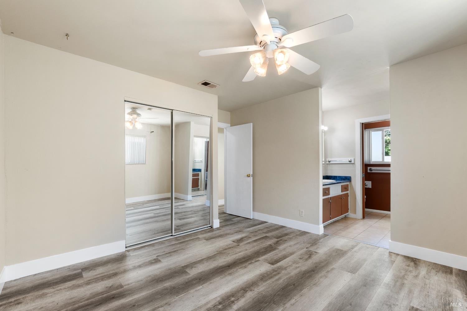 Detail Gallery Image 34 of 56 For 2004 S Terrace Dr, Napa,  CA 94559 - 3 Beds | 2 Baths