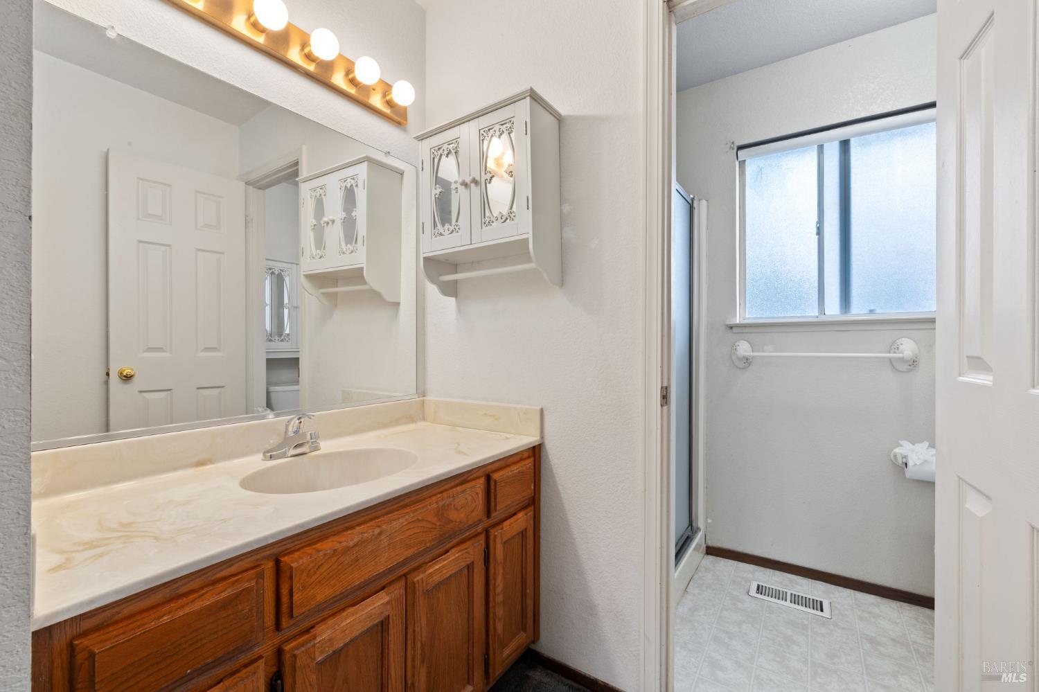 Detail Gallery Image 16 of 35 For 948 Ventnor Ave, Windsor,  CA 95492 - 3 Beds | 2 Baths