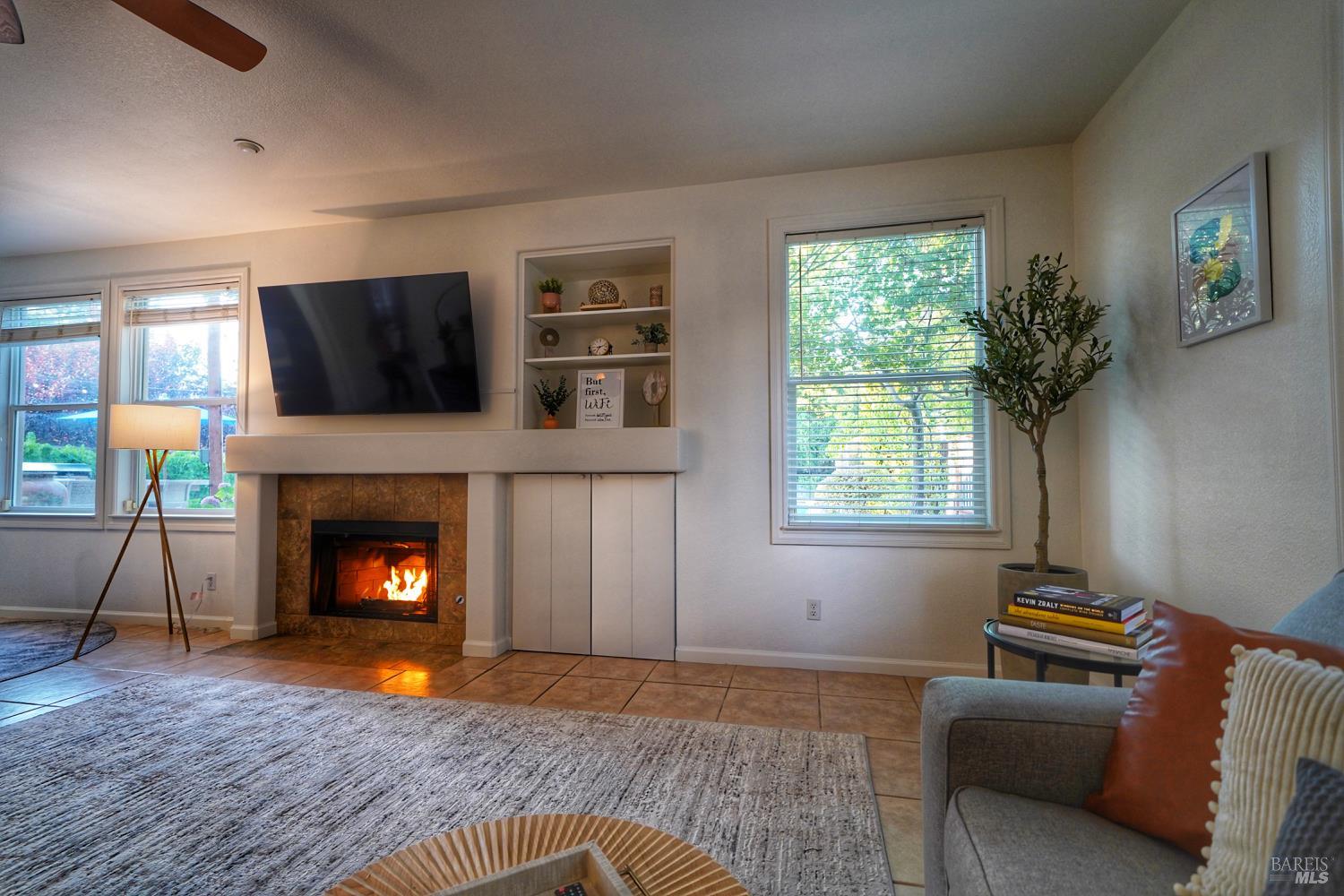 Detail Gallery Image 49 of 55 For 1451 Golf Course Dr, Windsor,  CA 95492 - 4 Beds | 2/1 Baths
