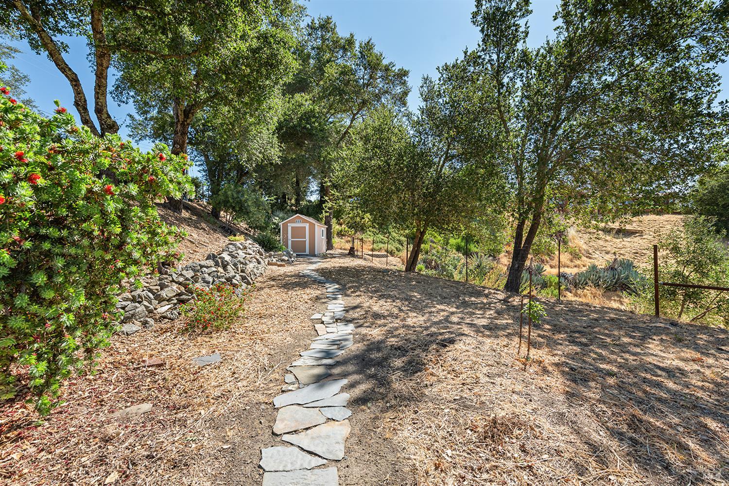 Detail Gallery Image 41 of 54 For 255 Vista View Dr, Cloverdale,  CA 95425 - 2 Beds | 2 Baths