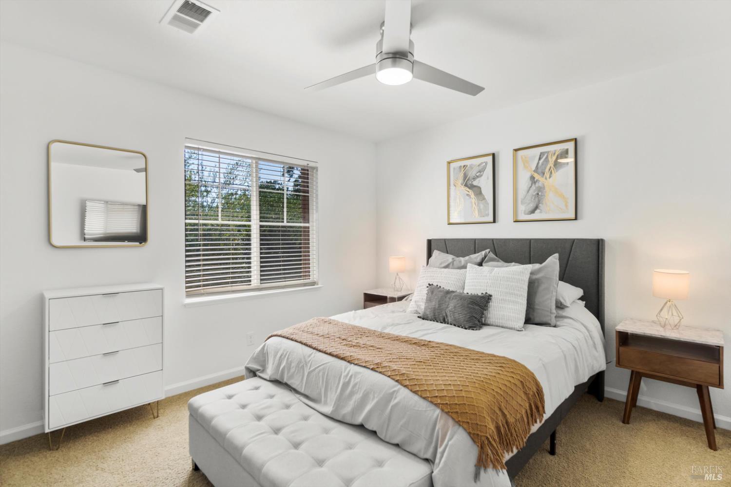 Detail Gallery Image 23 of 55 For 1451 Golf Course Dr, Windsor,  CA 95492 - 4 Beds | 2/1 Baths