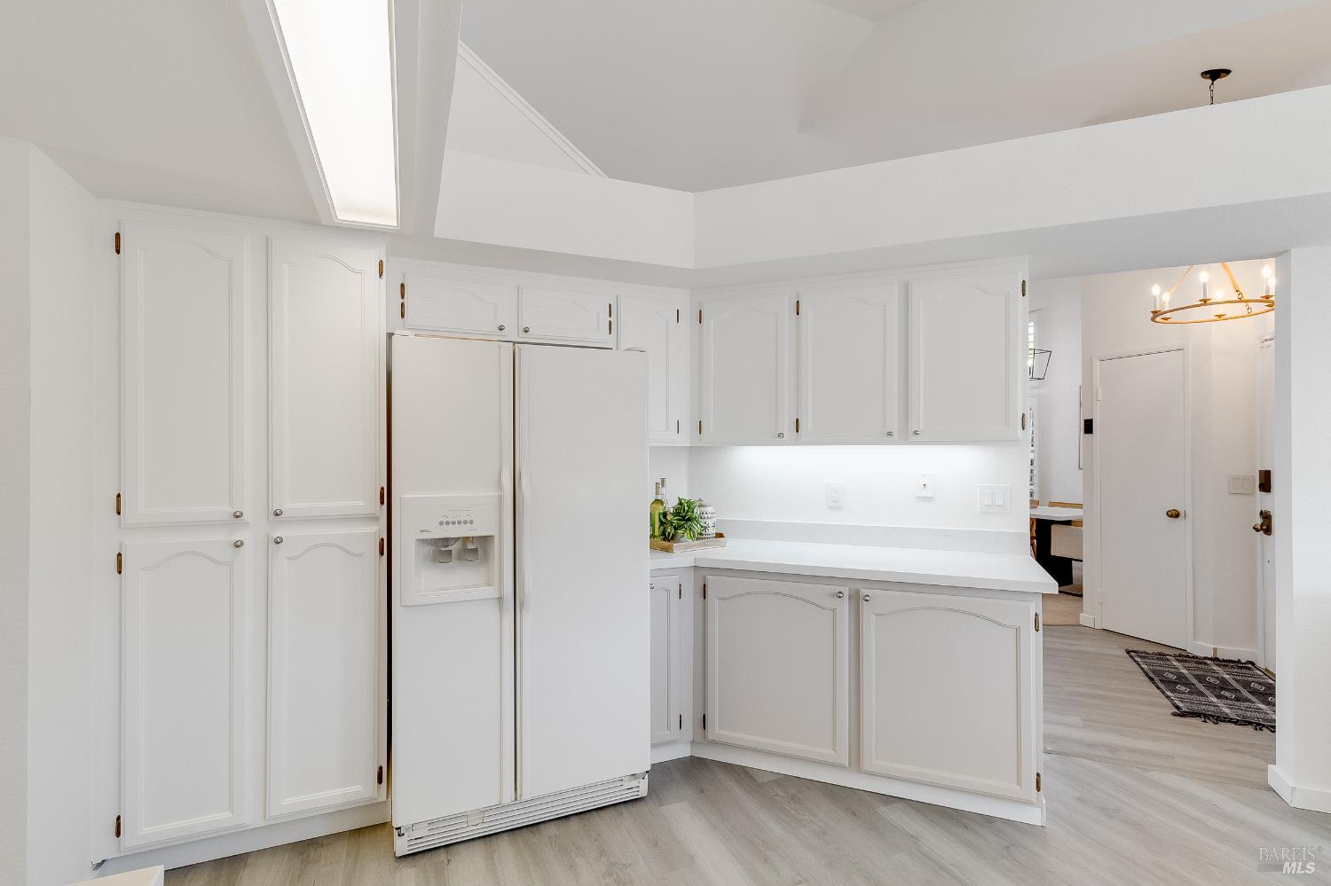 Detail Gallery Image 15 of 54 For 567 Primrose Ln, Benicia,  CA 94510 - 3 Beds | 2 Baths