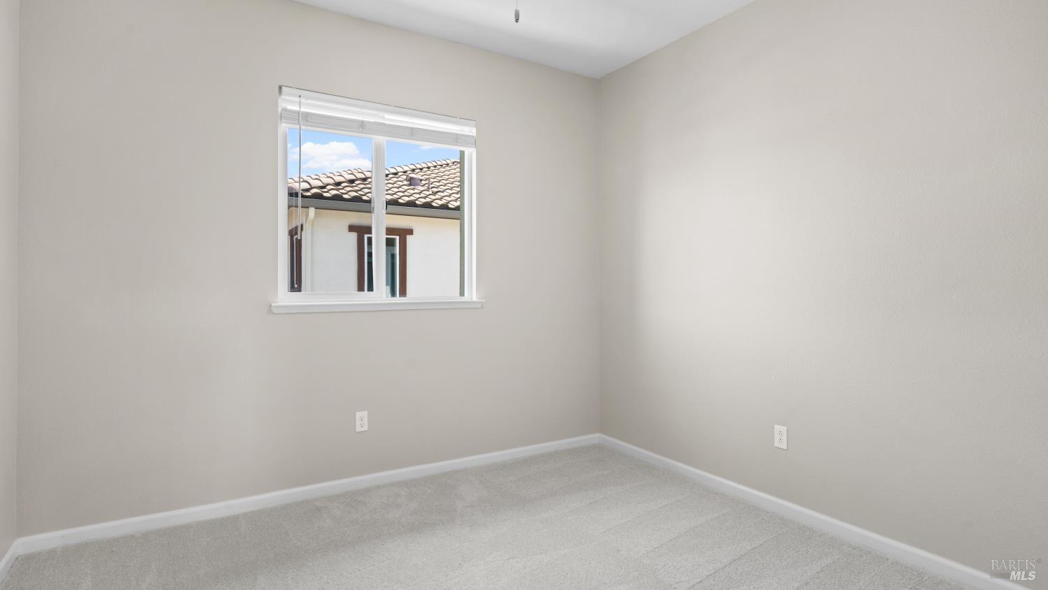 Detail Gallery Image 37 of 42 For 5114 Kolton Pl, Rohnert Park,  CA 94928 - 5 Beds | 2/1 Baths