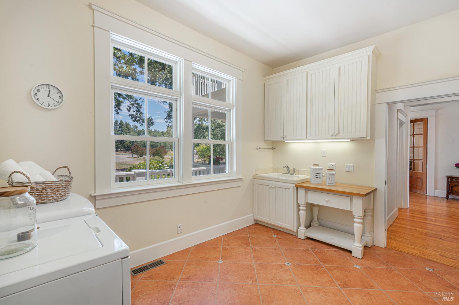 Detail Gallery Image 53 of 99 For 241 Royal Ct, Santa Rosa,  CA 95401 - 4 Beds | 4 Baths