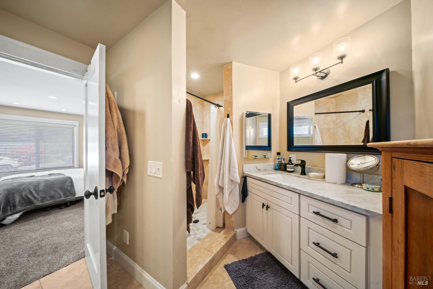 Detail Gallery Image 15 of 33 For 8190 Woodland Hills Dr, Cotati,  CA 94931 - 3 Beds | 2 Baths