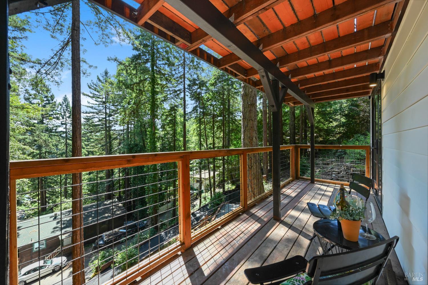 Detail Gallery Image 43 of 67 For 14150 Fern Rd, Guerneville,  CA 95446 - 3 Beds | 2/1 Baths