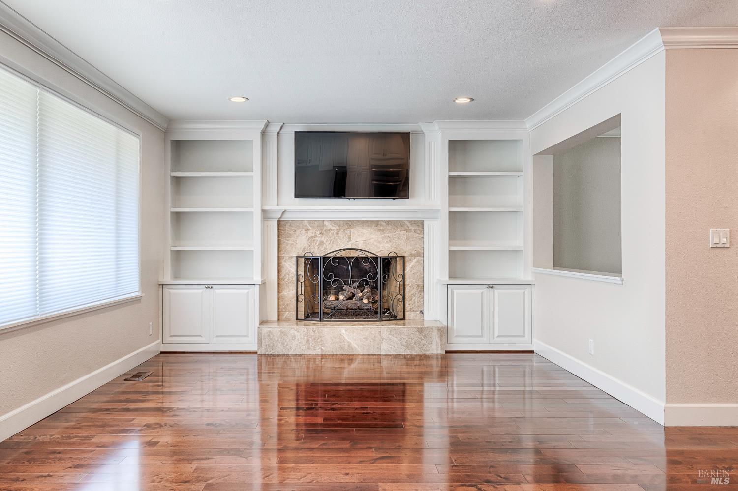 Detail Gallery Image 14 of 67 For 6828 Fairfield Dr, Santa Rosa,  CA 95409 - 2 Beds | 2 Baths