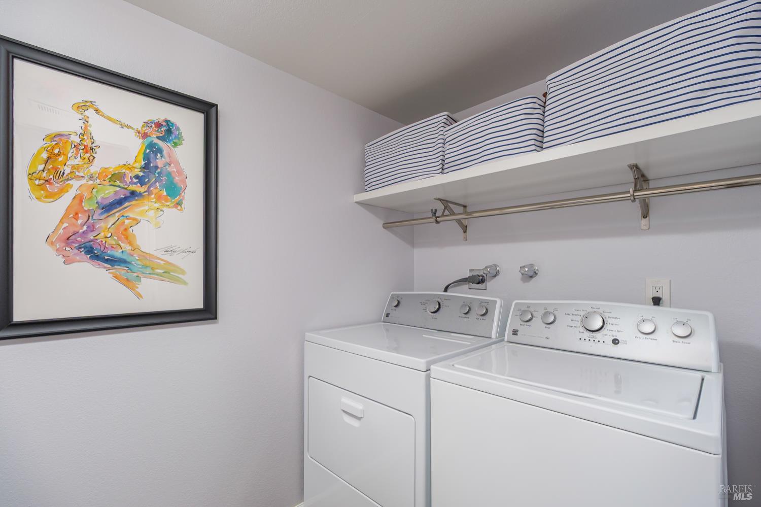 Detail Gallery Image 22 of 30 For 86 Sequoia Glen Ln, Novato,  CA 94947 - 2 Beds | 1/1 Baths