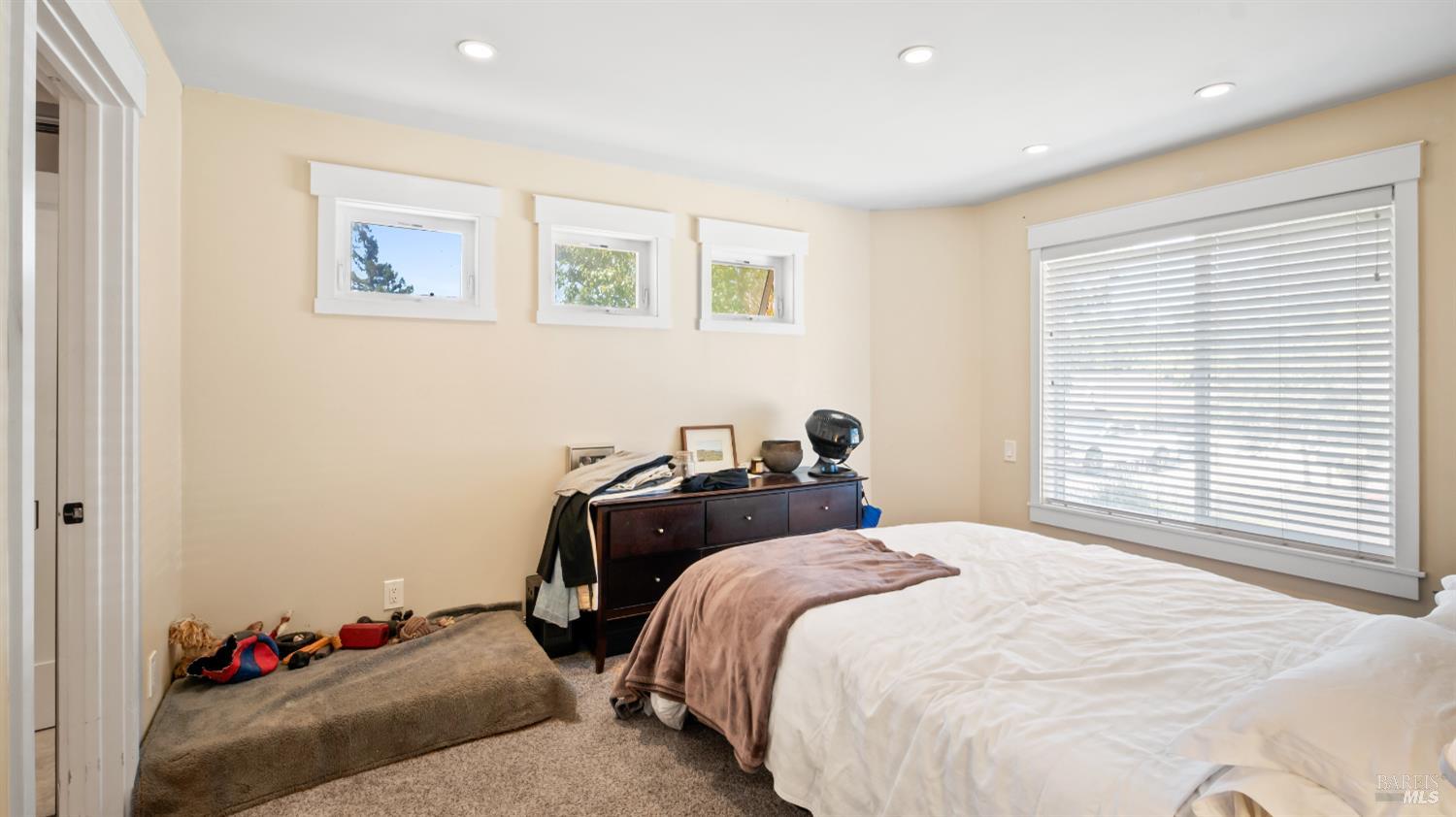 Detail Gallery Image 13 of 33 For 8190 Woodland Hills Dr, Cotati,  CA 94931 - 3 Beds | 2 Baths