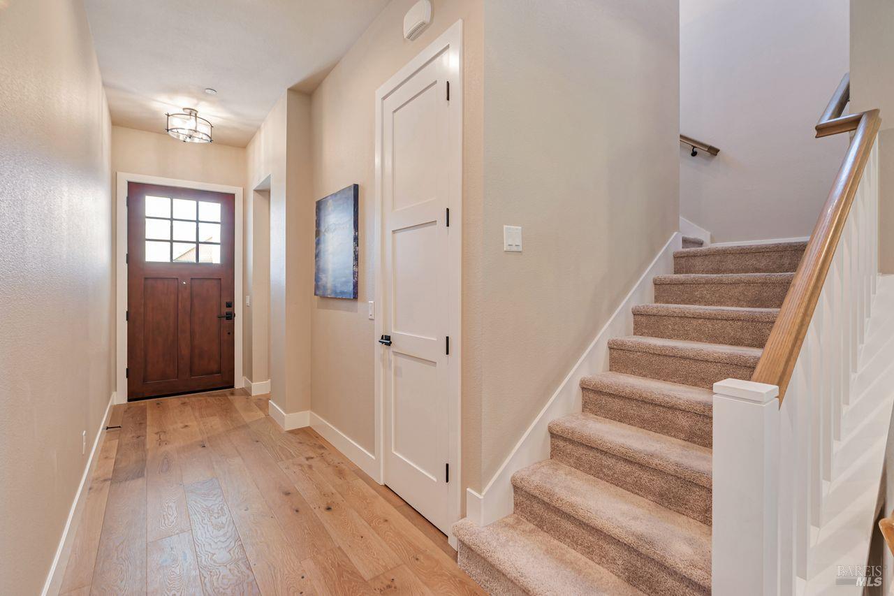 Detail Gallery Image 19 of 40 For 3566 Aaron Dr, Santa Rosa,  CA 95404 - 4 Beds | 3 Baths