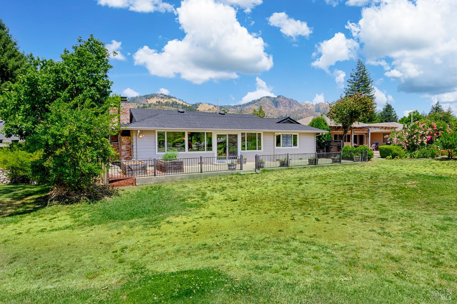 Detail Gallery Image 55 of 67 For 6828 Fairfield Dr, Santa Rosa,  CA 95409 - 2 Beds | 2 Baths