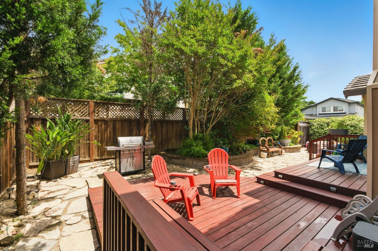 Detail Gallery Image 50 of 53 For 141 Flametree Cir, Windsor,  CA 95492 - 4 Beds | 3 Baths