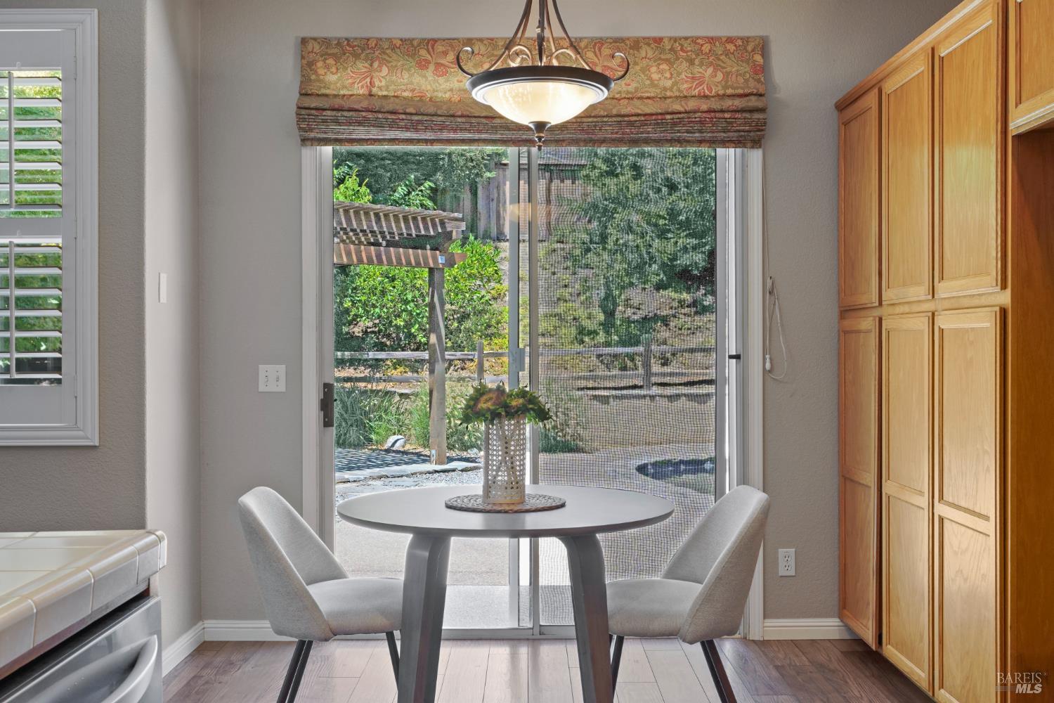 Detail Gallery Image 19 of 41 For 2432 Trevino Way, Fairfield,  CA 94534 - 4 Beds | 2 Baths