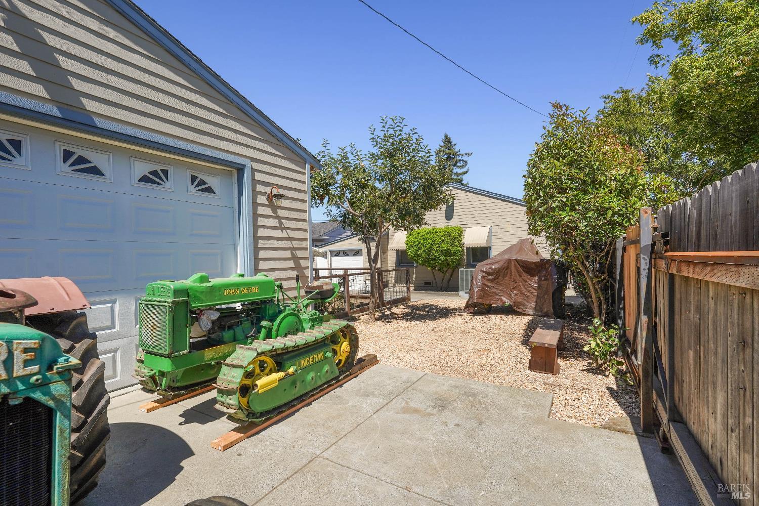 Detail Gallery Image 24 of 25 For 2001 Marin St, Napa,  CA 94559 - 2 Beds | 1 Baths
