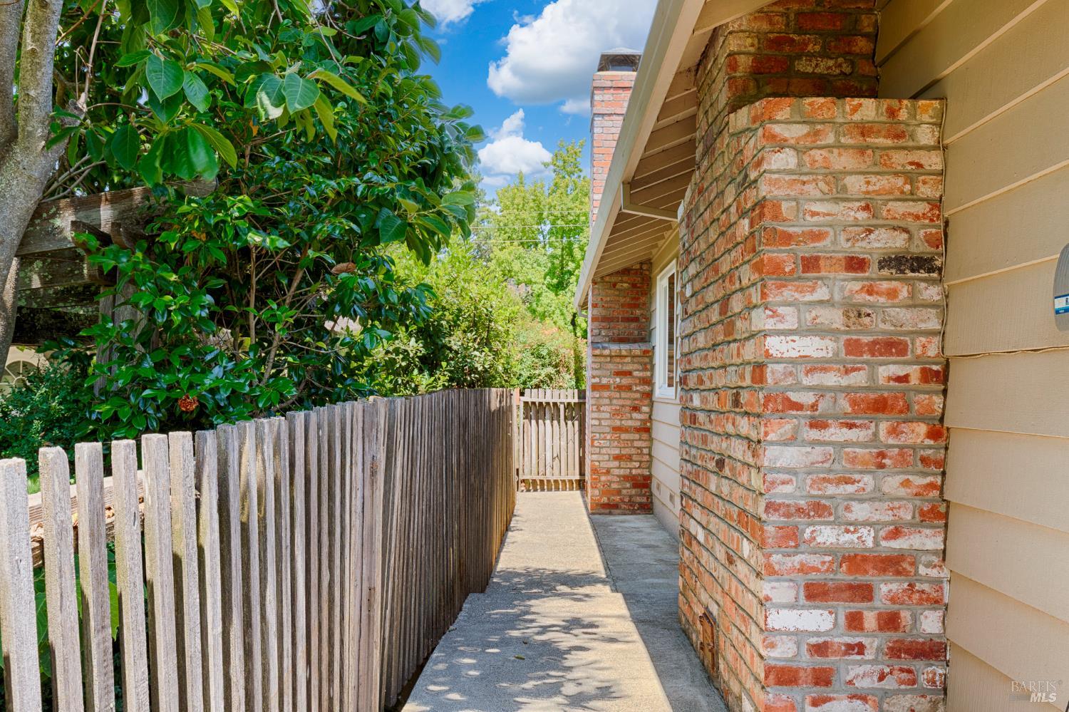 Detail Gallery Image 51 of 67 For 6828 Fairfield Dr, Santa Rosa,  CA 95409 - 2 Beds | 2 Baths