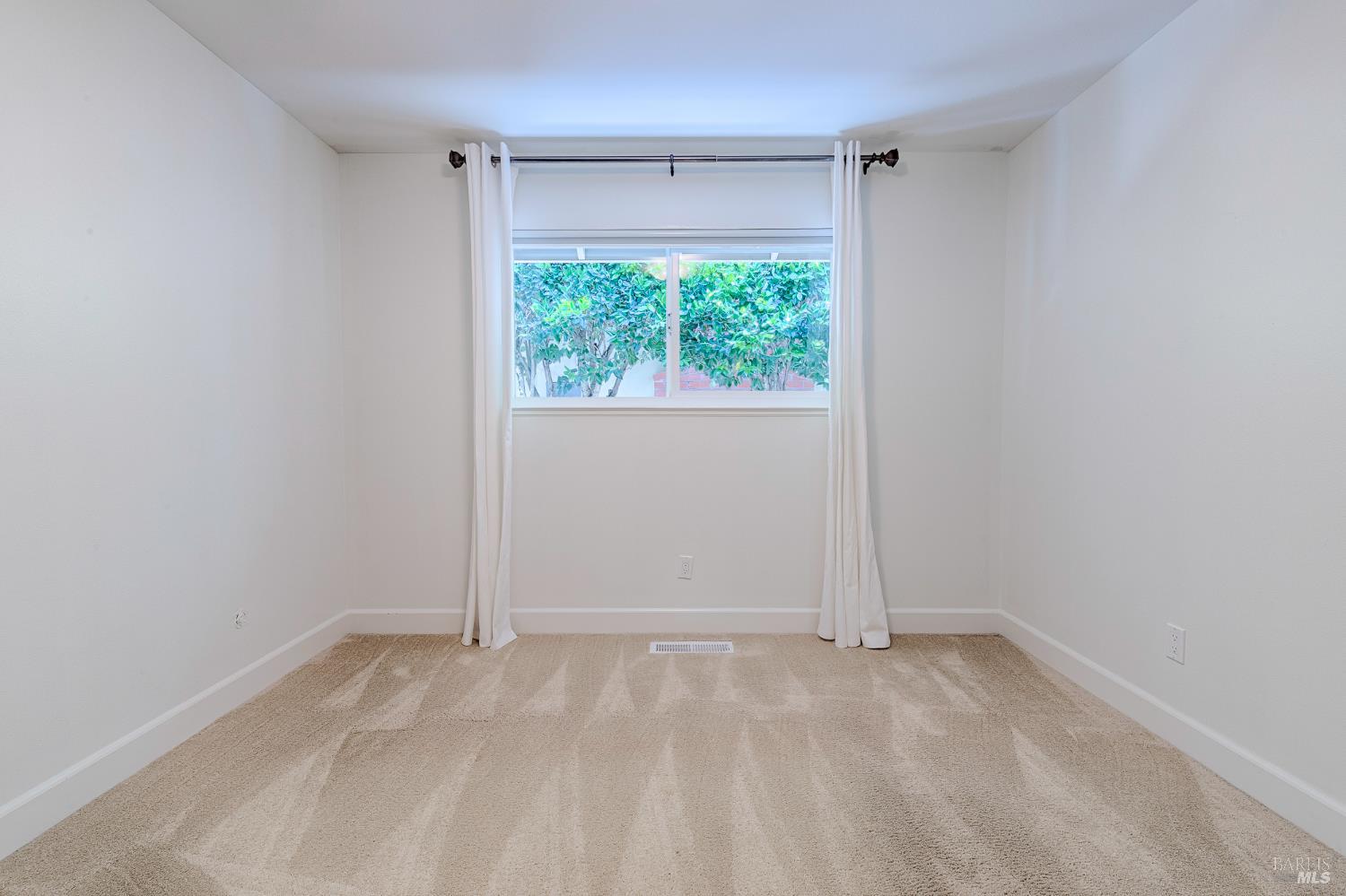 Detail Gallery Image 38 of 67 For 6828 Fairfield Dr, Santa Rosa,  CA 95409 - 2 Beds | 2 Baths