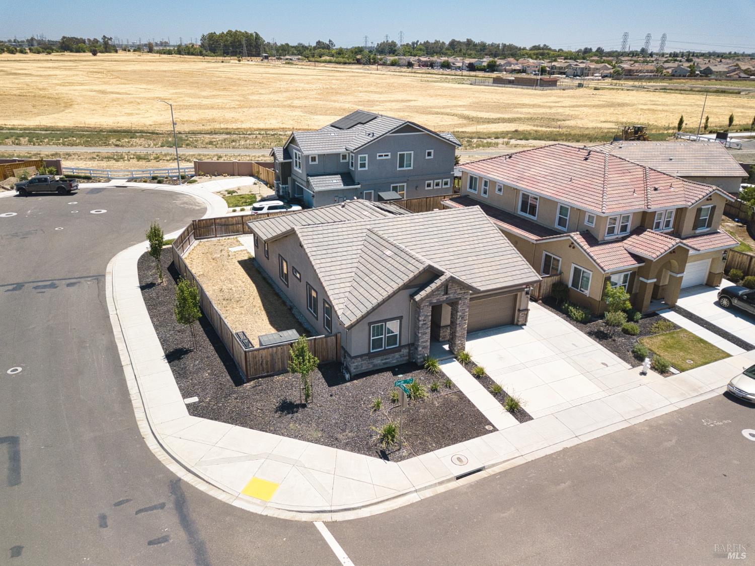 Detail Gallery Image 37 of 38 For 1001 Swift Ct, Vacaville,  CA 95688 - 4 Beds | 2 Baths