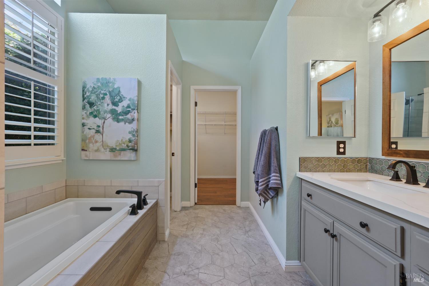 Detail Gallery Image 34 of 41 For 2432 Trevino Way, Fairfield,  CA 94534 - 4 Beds | 2 Baths