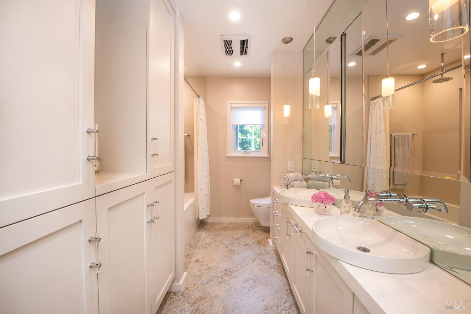 Detail Gallery Image 25 of 43 For 114 Tamal Vista Dr, San Rafael,  CA 94901 - 3 Beds | 2 Baths