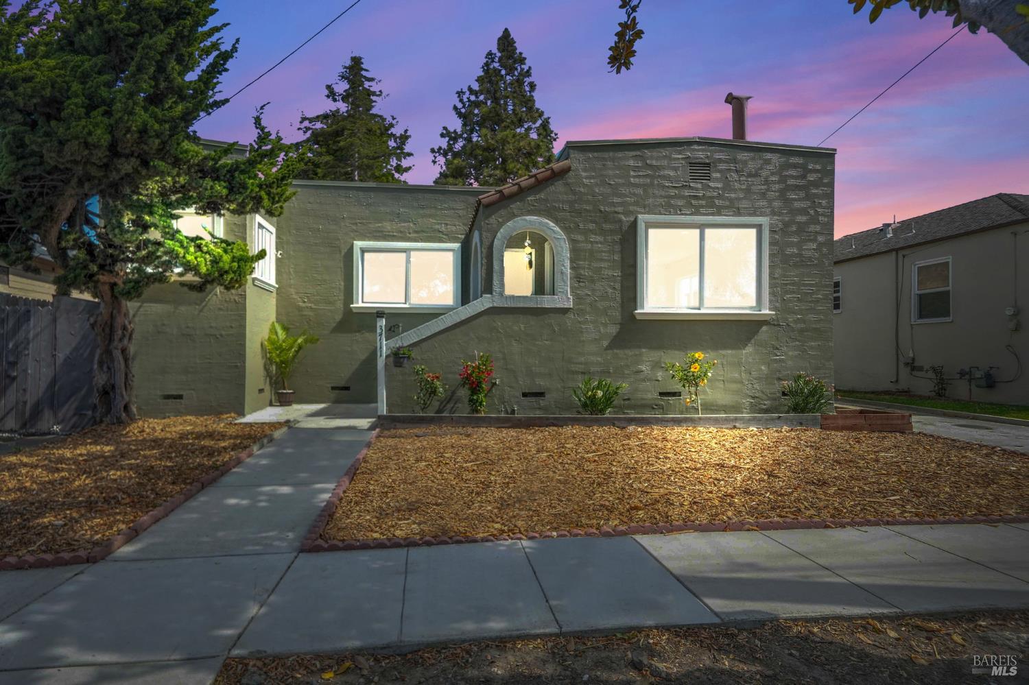 Detail Gallery Image 21 of 28 For 3711 Garvin Ave, Richmond,  CA 94805 - 2 Beds | 1 Baths