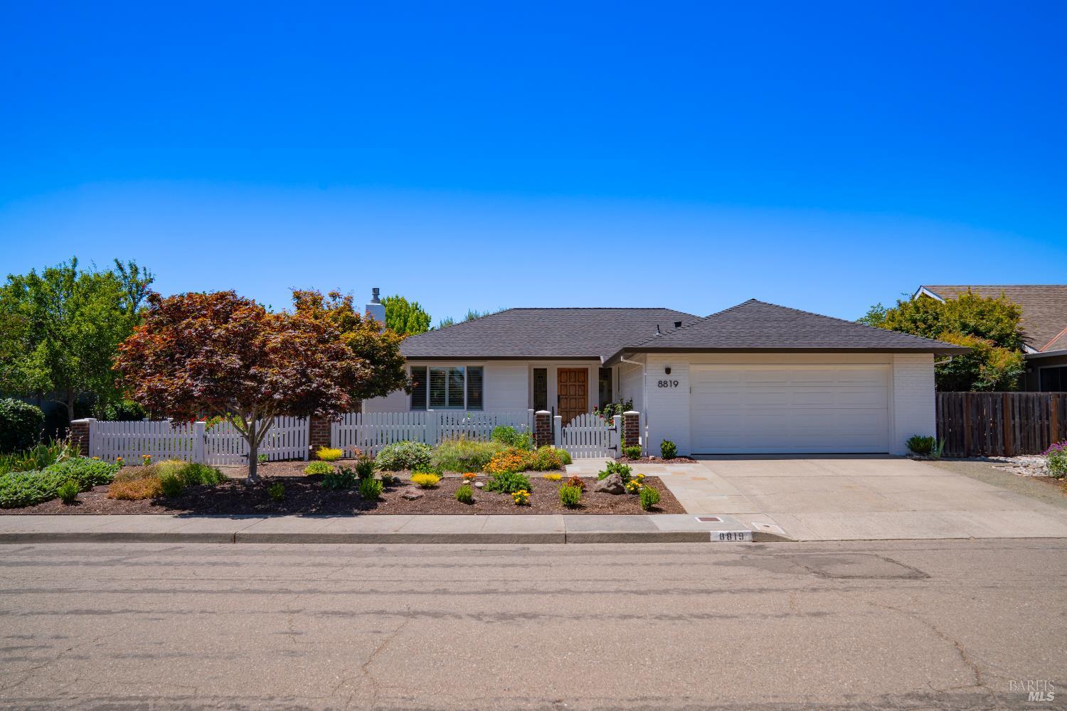 Detail Gallery Image 33 of 33 For 8819 Hood Mountain Cir, Santa Rosa,  CA 95409 - 2 Beds | 2 Baths