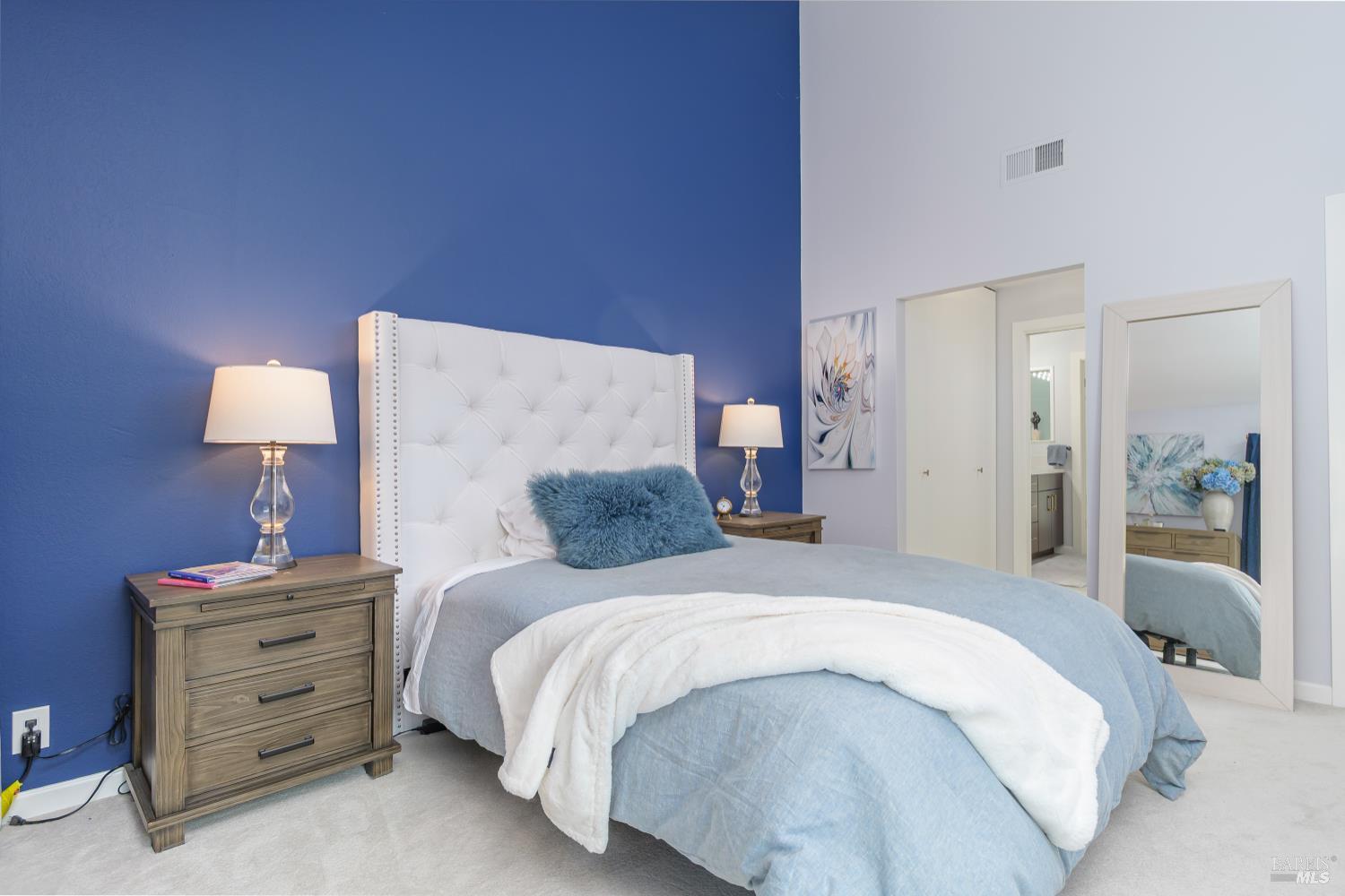 Detail Gallery Image 9 of 30 For 86 Sequoia Glen Ln, Novato,  CA 94947 - 2 Beds | 1/1 Baths
