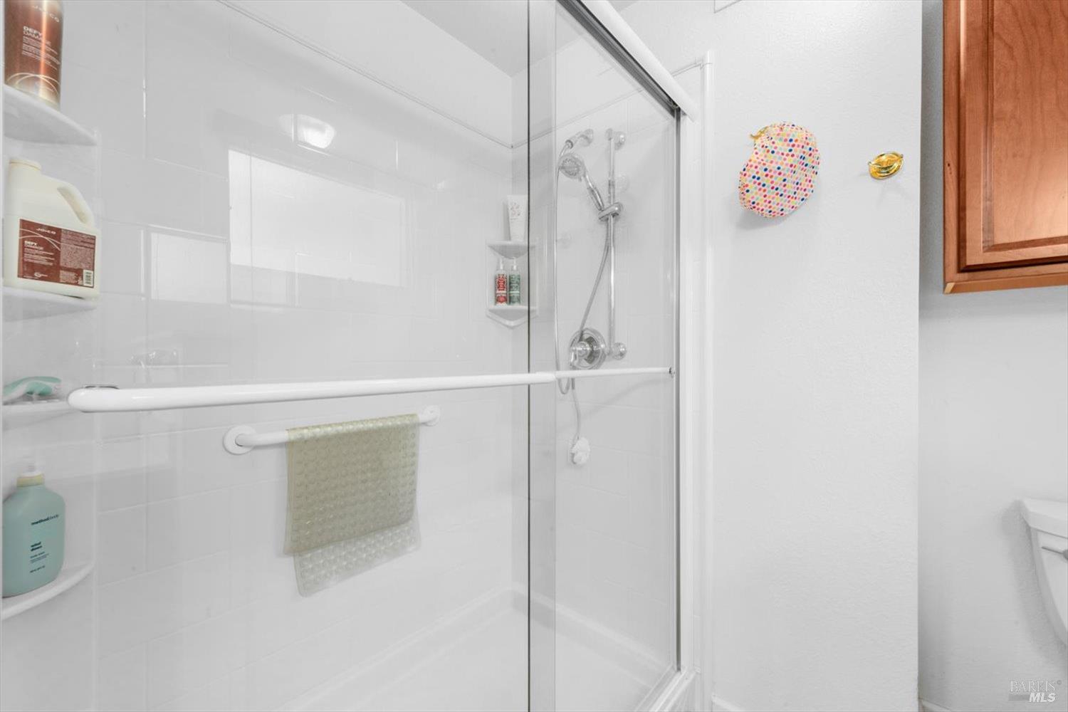 Detail Gallery Image 35 of 72 For 3451 Astoria Cir, Fairfield,  CA 94534 - 5 Beds | 3/1 Baths