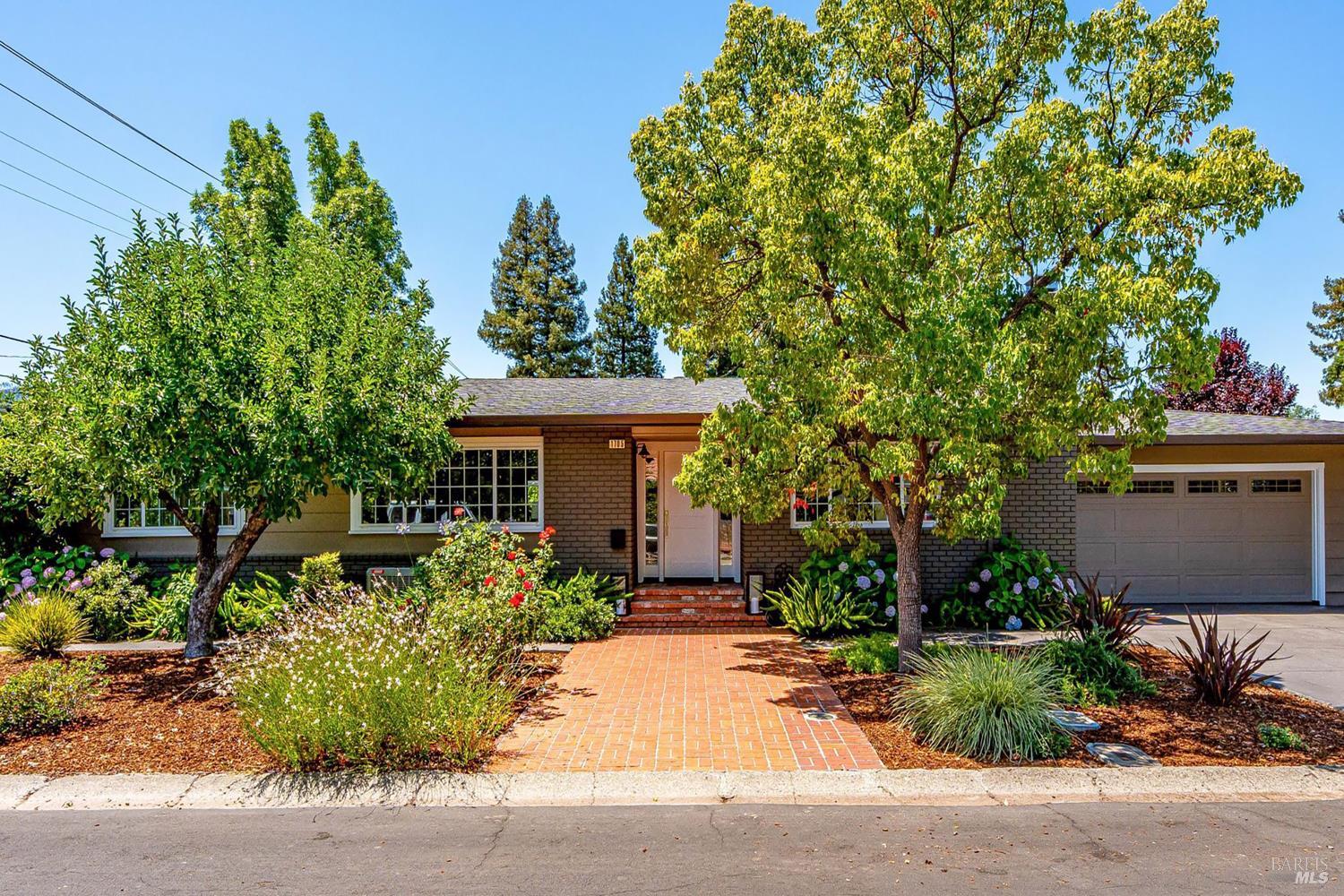 Detail Gallery Image 49 of 50 For 1705 Adele St, Calistoga,  CA 94515 - 3 Beds | 2/1 Baths