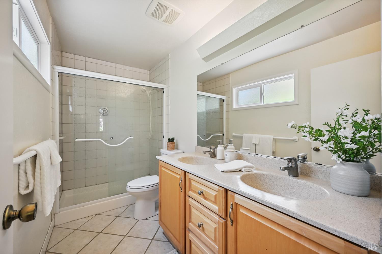 Detail Gallery Image 33 of 52 For 4777 Fairway Dr, Rohnert Park,  CA 94928 - 4 Beds | 2 Baths