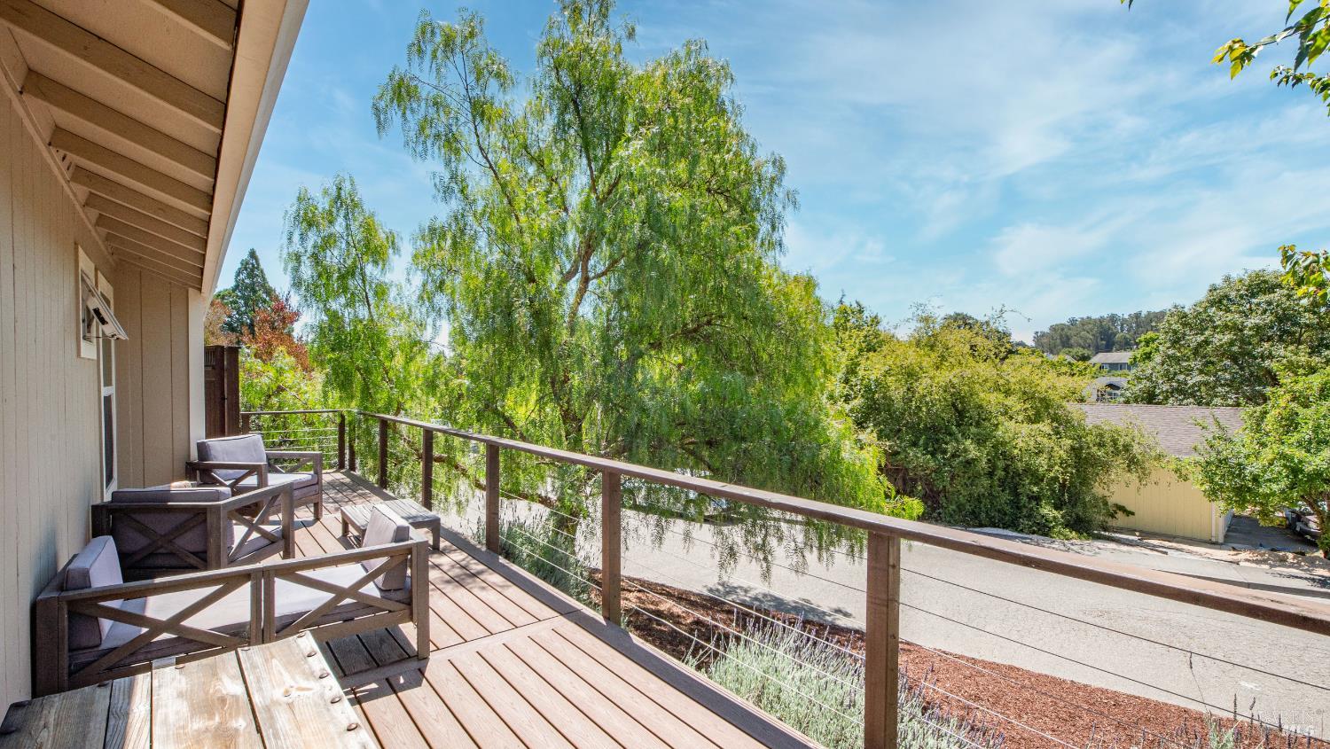 Detail Gallery Image 27 of 33 For 8190 Woodland Hills Dr, Cotati,  CA 94931 - 3 Beds | 2 Baths