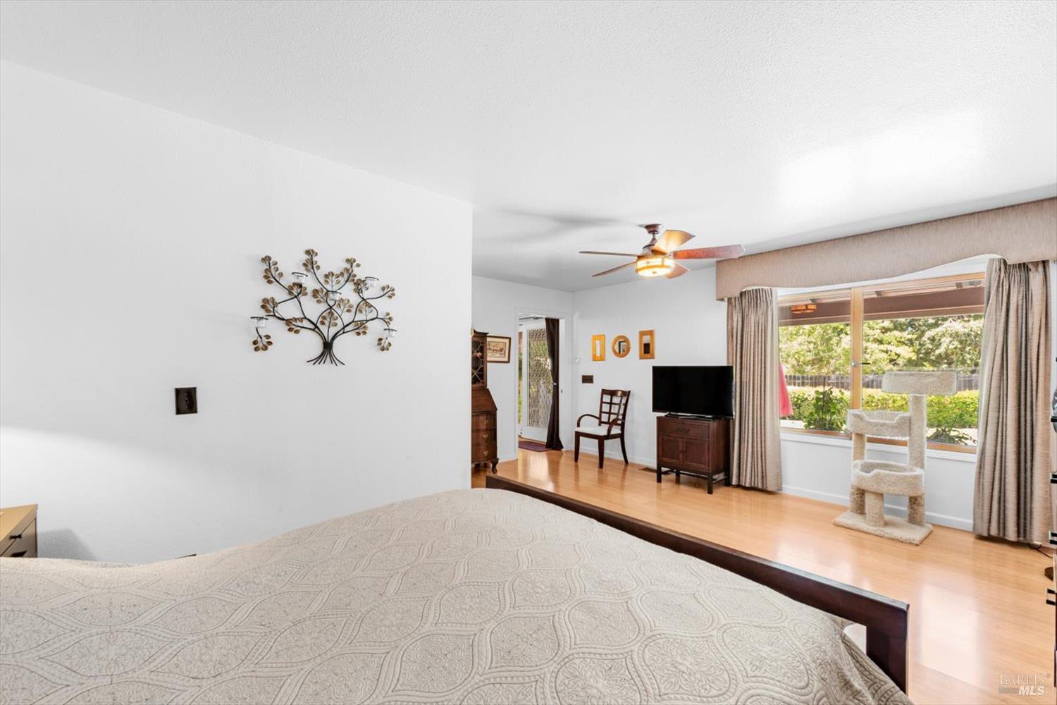 Detail Gallery Image 21 of 72 For 3451 Astoria Cir, Fairfield,  CA 94534 - 5 Beds | 3/1 Baths