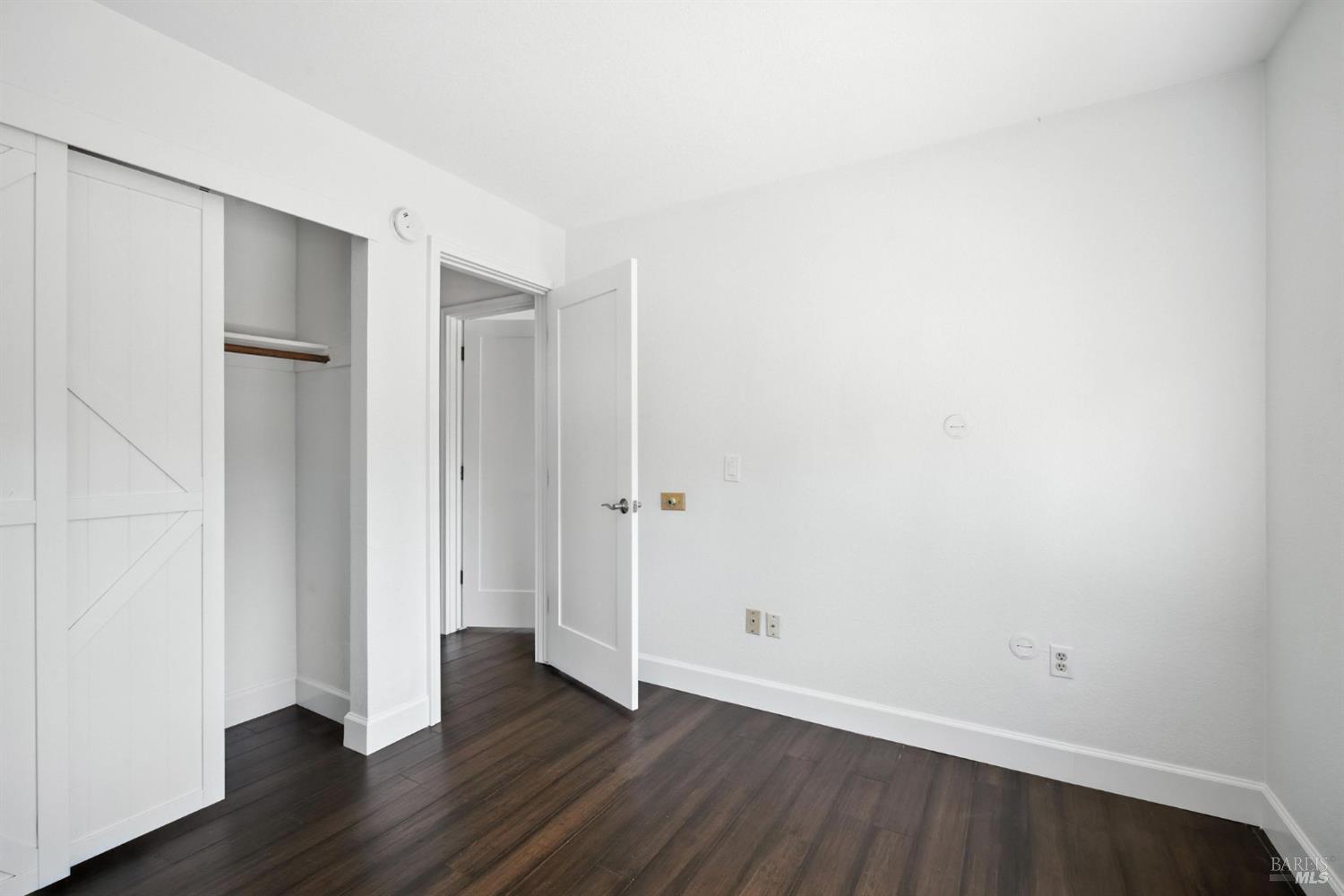 Detail Gallery Image 23 of 32 For 104 Banff Way, Petaluma,  CA 94954 - 4 Beds | 2/1 Baths