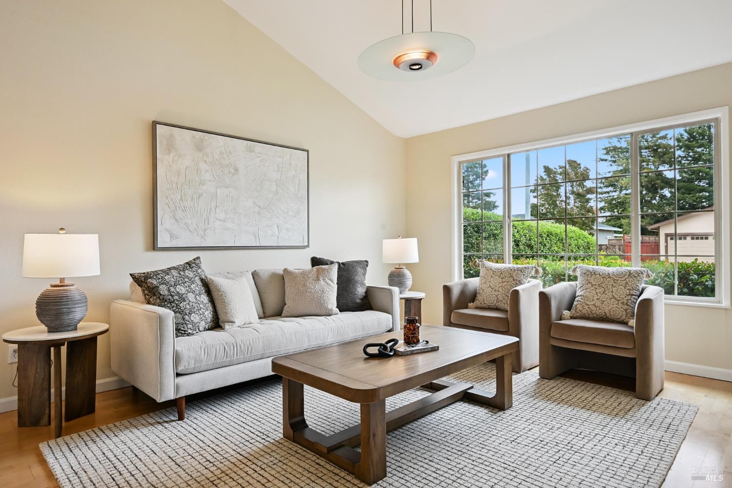 Detail Gallery Image 6 of 52 For 4777 Fairway Dr, Rohnert Park,  CA 94928 - 4 Beds | 2 Baths