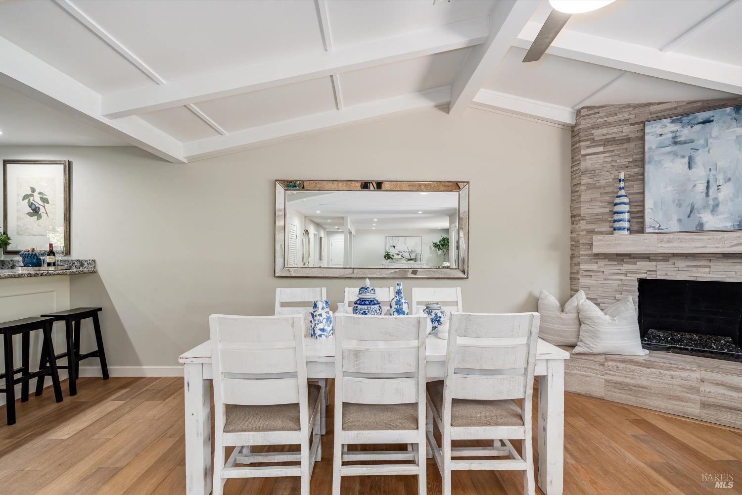 Detail Gallery Image 12 of 50 For 1705 Adele St, Calistoga,  CA 94515 - 3 Beds | 2/1 Baths